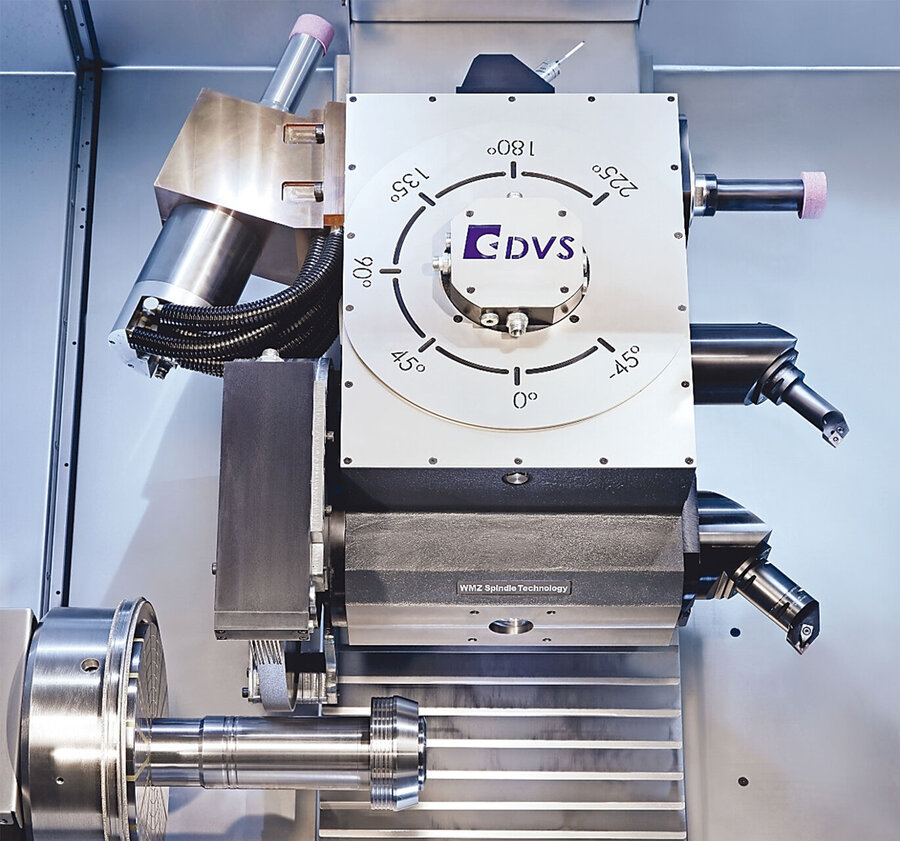Integriertes Aufbereitungssystem ermöglicht einen geschlossenen Kühlschmierstoffkreislauf ohne zusätzlichen Platzbedarf.